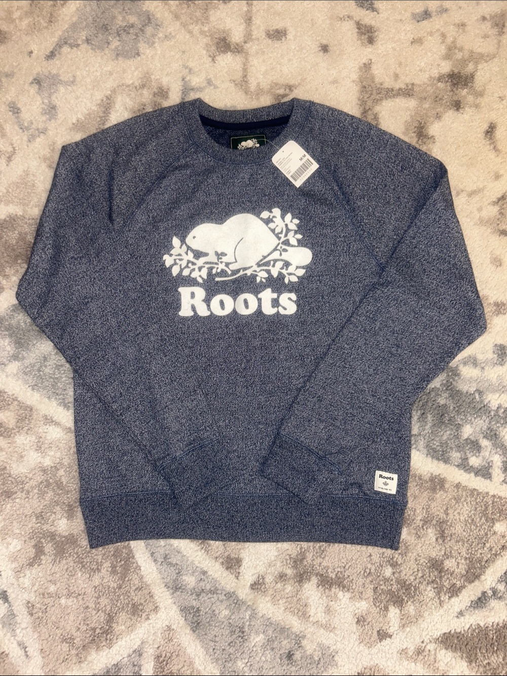 NWT Roots crewneck
